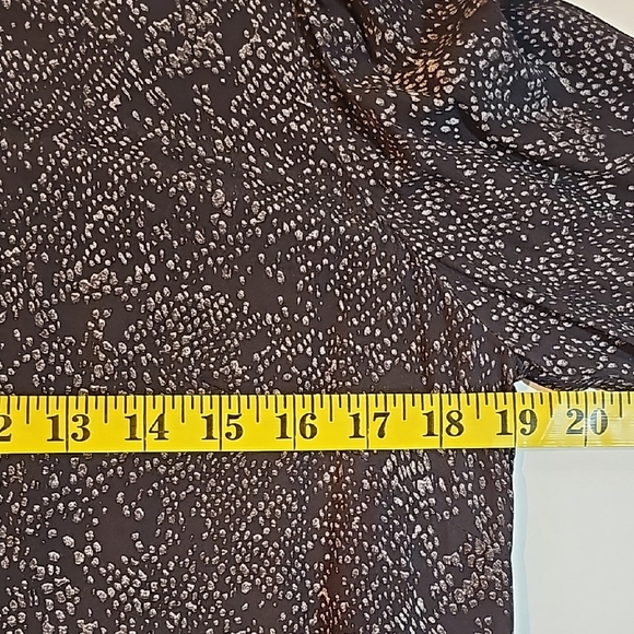 Rails Roslyn Slate Python Blouse Top Luxe Satin Crepe Longsleeve Keyhole Gray XS - Picture 14 of 16